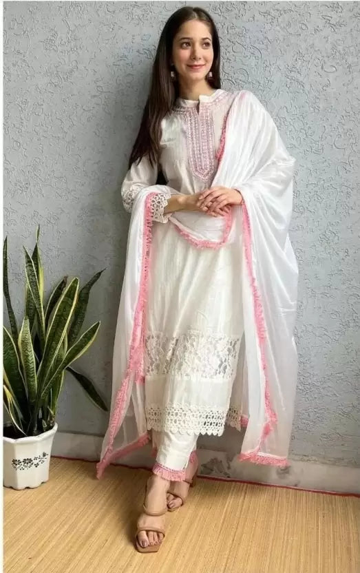 Women Pure Cotton Pink and White Kurta set with Lace Cuff