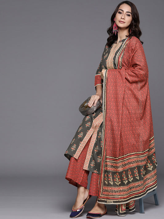 Women Floral Printed Regular Pure Cotton Kurta Set